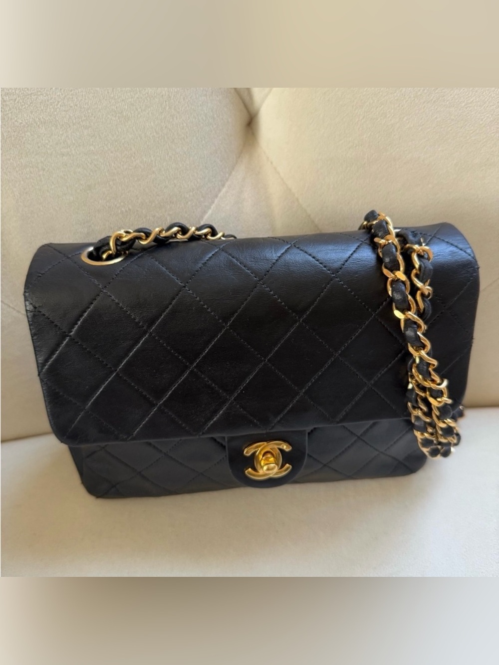 Chanel Classic Square Black Leather 24k Gold plated hardware Bag - Picture 6 of 9